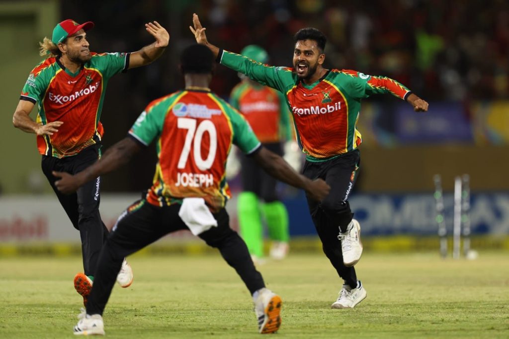 Mehidy magic (4-23), headline Warriors 6-wicket cakewalk win over...