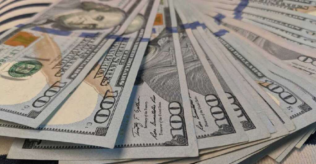 Jamaica’s Dollar Weakens Against US Currency in Friday Trading